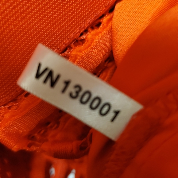 New York and Co Eyelet Orange Spring Dress Size 8 - Picture 3 of 9